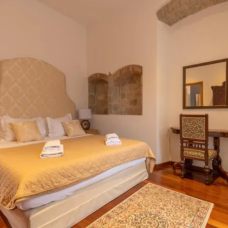 Heritage Apolon Alojamento de Acomodação e Pequeno-almoço 4*