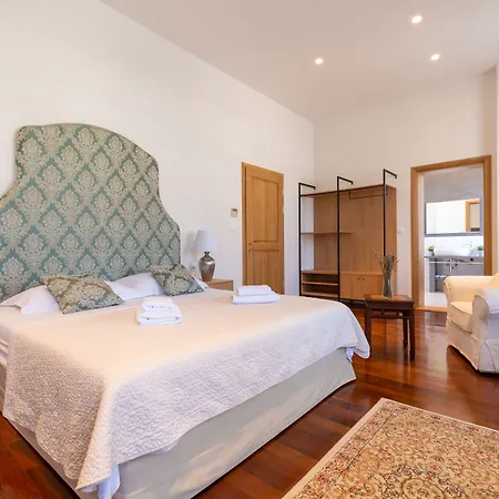 B＆b ヘリテージ アポロン