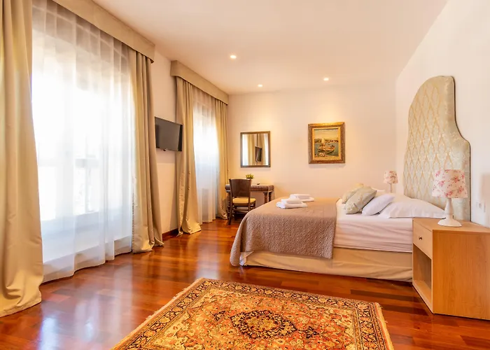 Heritage Apolon 4* Стари Град